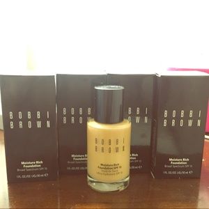 3 X Bobbi Brown Foundation 4.5 Warm Natural